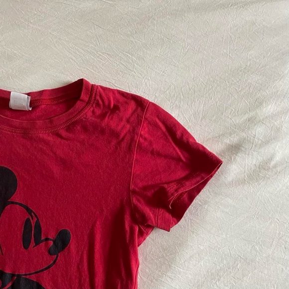 Mickey Mouse red shirt - Picture 2 of 7